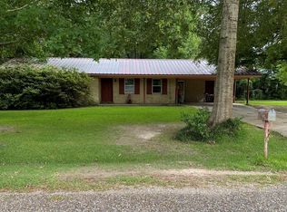 302 E Starkey St, Poplarville, MS 39470