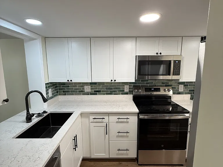4 Marsh Harbor Dr #A — Photo 8