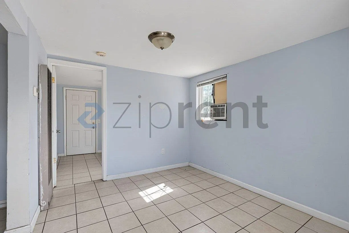 1 bed, 600 sqft, $1,450 — Photo 4
