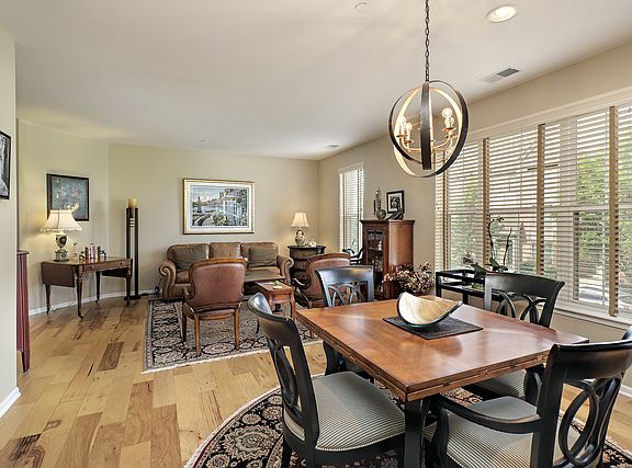 4th image of 1781 Tudor Ln Unit 102