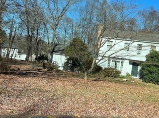 5 Christianna Dr, Monroe, CT 06468