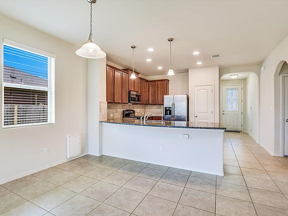 4th image of 16805 Bridgefarmer Blvd