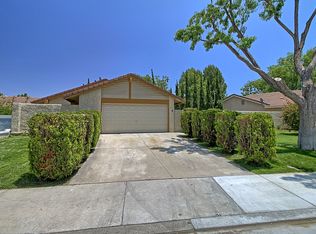 25716 Salceda Rd, Santa Clarita, CA 91355