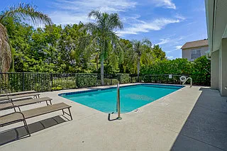 5246 Neil Dr — Photo 32