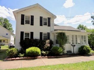 100 Maple Dr, Edinboro, PA 16412