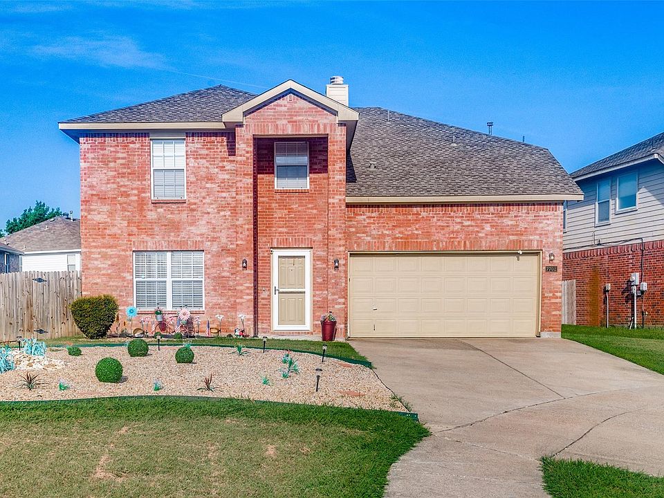 1st image of 7702 Cresswell Dr