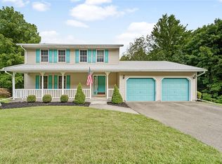 100 Skye Island Dr, Endicott, NY 13760