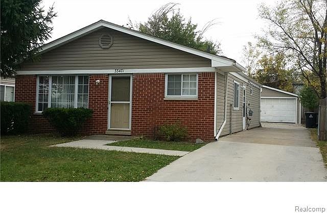 2nd image of 33471 Krauter St