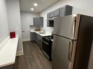 326 Hot Wells Blvd #2, San Antonio, TX 78223