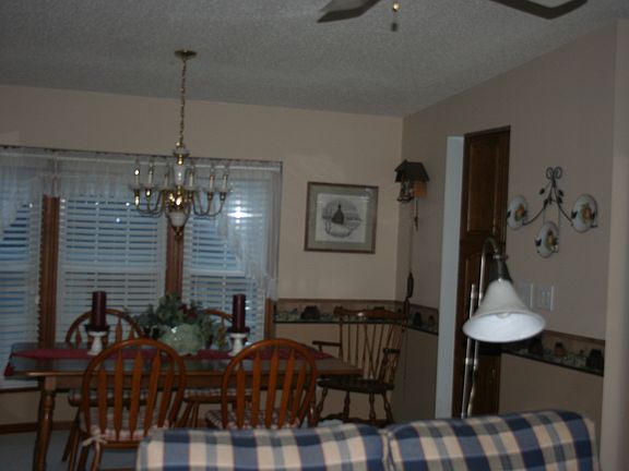 2nd image of 7069 Oak Brook Cir