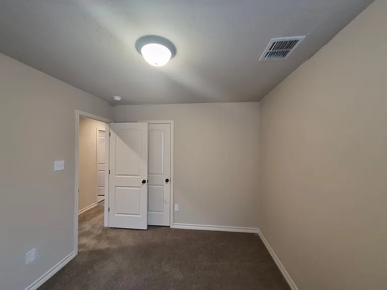 6842 Lakeview Dr #101 — Photo 18