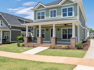 401 McKlee Dr, Travelers Rest, SC 29690