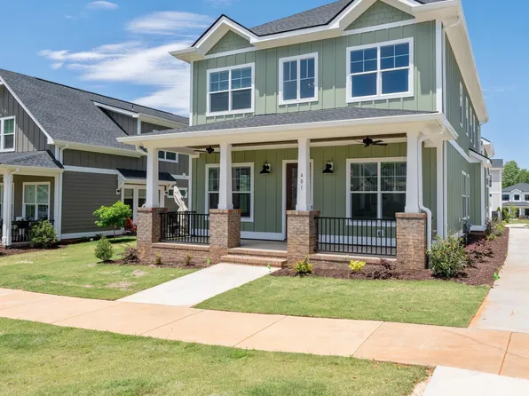 401 McKlee Dr, Travelers Rest, SC 29690