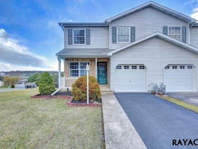 2895 Robin Rd, York, PA, 17404