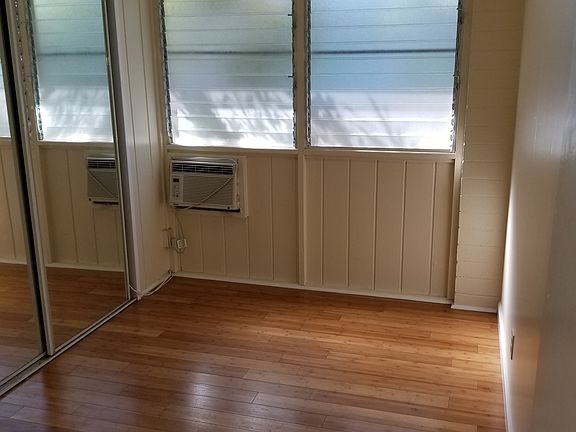 Small Bedroom (AC)
