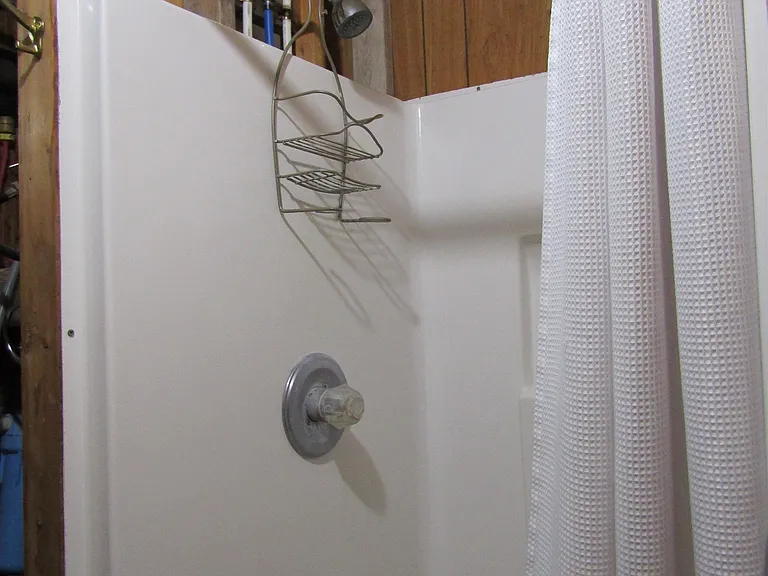 5588 Remington Rd — Photo 16