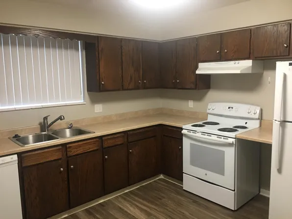 Delaware Apartments, 5321 Delaware St #103, Littleton, CO 80120