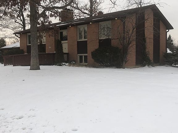 2nd image of 2736 Hyde Park Ave