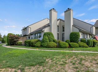 14 Spencer St, Somerset, NJ 08873