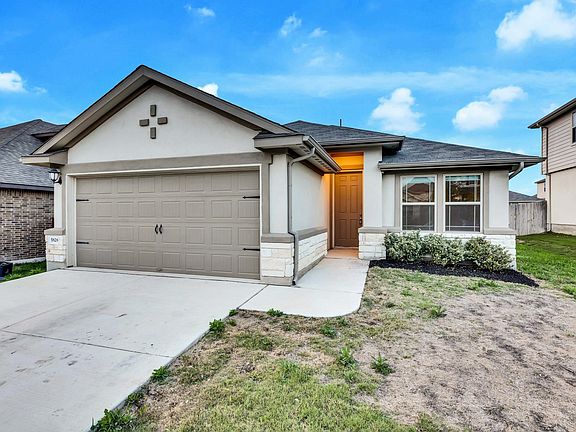 2nd image of 5828 Bianca Dr