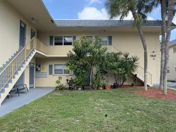 1421 NW 45th St APT 5, Pompano Beach, FL 33064