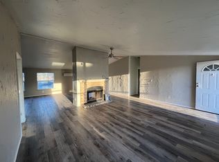 104 S Hope St, Blum, TX 76627