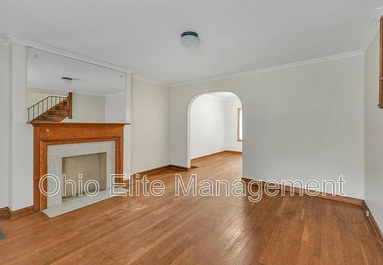 49 S Burgess Ave — Photo 8