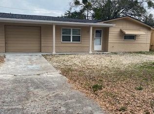 3741 Kingsbury Dr, Holiday, FL 34691