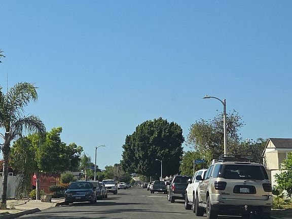 5th image of 8951 Stanwin Ave