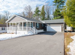 46 Blair Dr, Rochester, NH 03868
