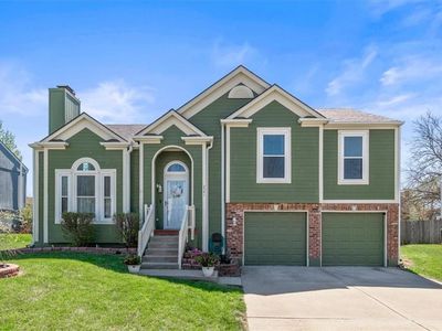 2541 SE Kimbrough Ln, Lees Summit, MO, 64063