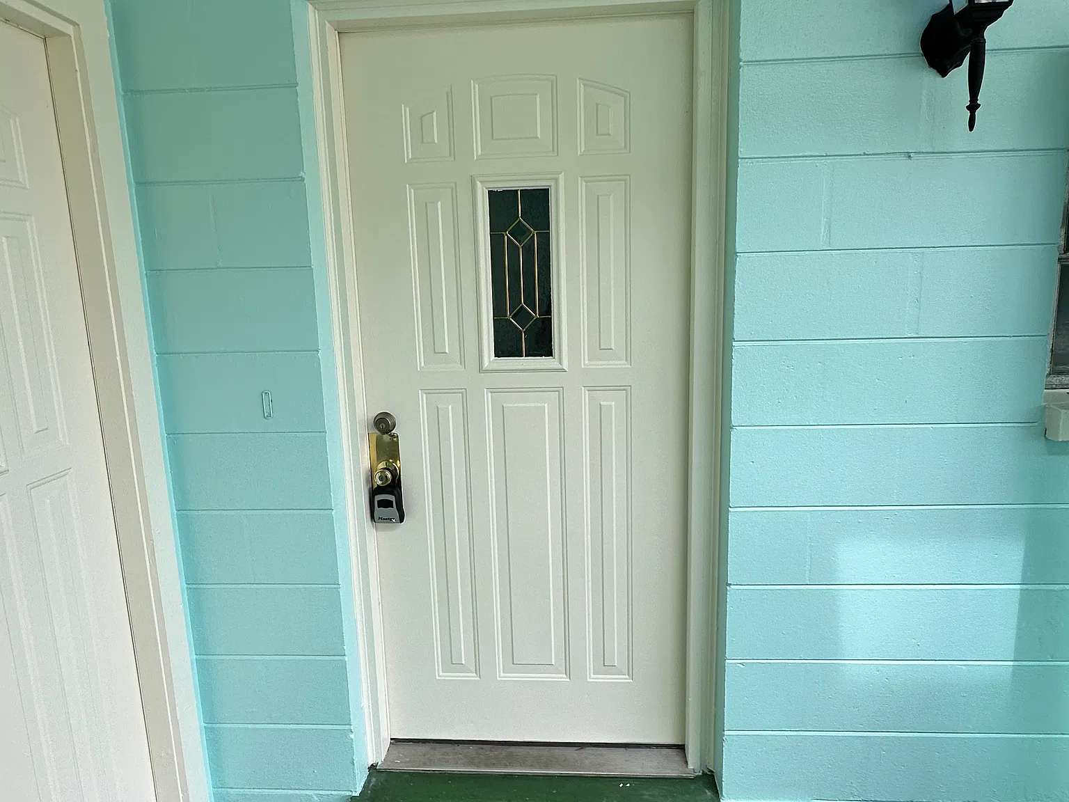 3 bed, 1500 sqft, $2,395 — Photo 3