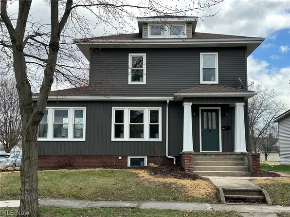 403 Park St, Willard, OH 44890