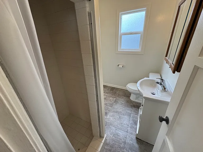 2014 N Parish Pl #2018 — Photo 8