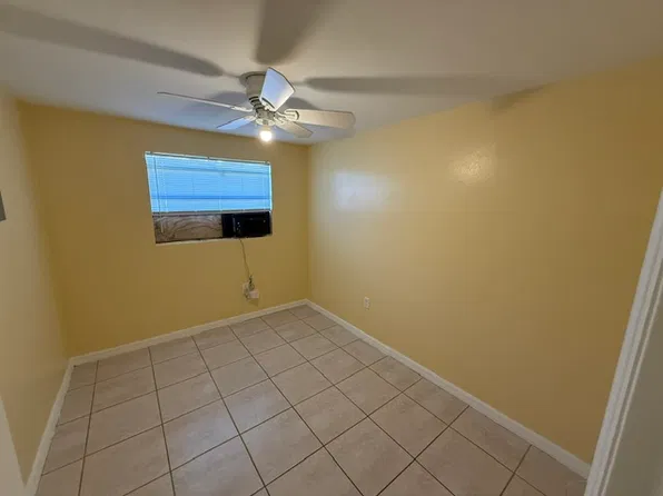 5416 Martin St #5416, Naples, FL 34113