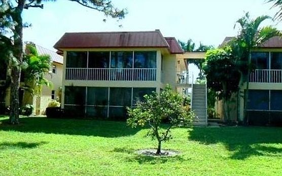 3rd image of 1549 Sandpiper St #90