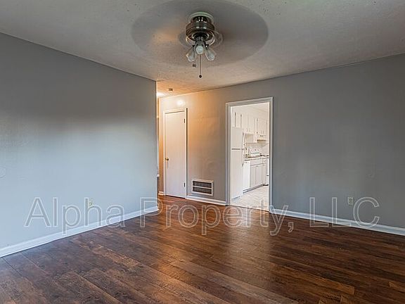 2nd image of 225 Berea Forest Cir #B
