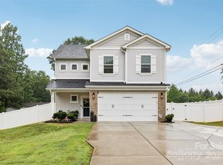 104 Trellis Ln, Troutman, NC 28166