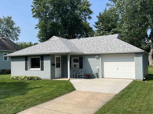 111 North Pine Street, Janesville, WI 53548