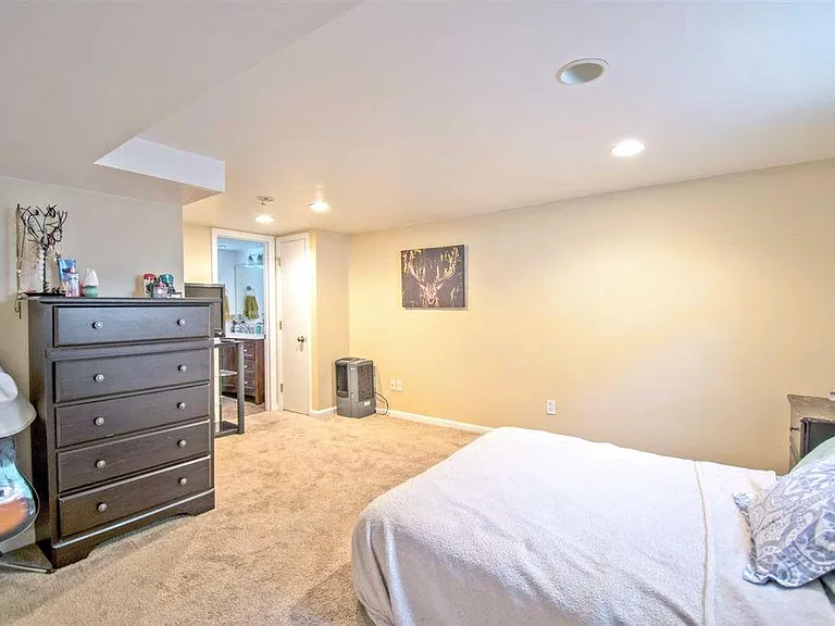 1444 Grand Ave — Photo 4