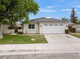 7102 Rogue River Dr, Bakersfield, CA 93313