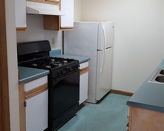 3rd image of 1116 Wayne Ave #B