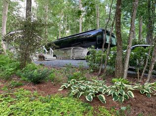 42 Azalea Ln, Newland, NC 28657