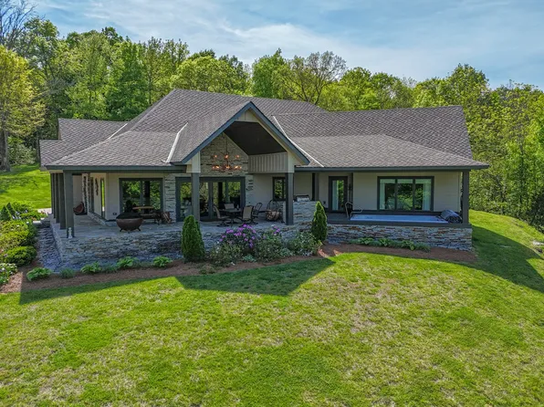 76 Agee Branch Ln, Hickman, TN 38567