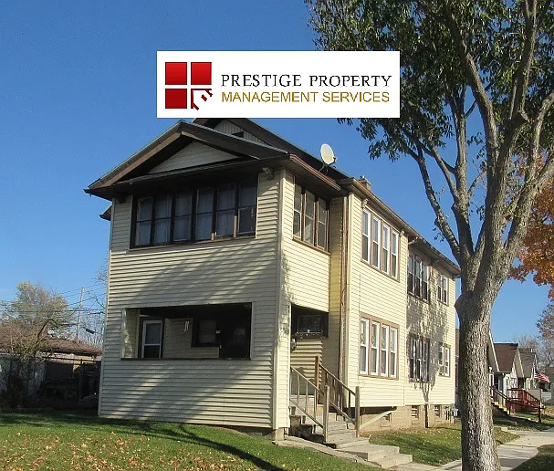 5832-5834 W Walker St — Photo 9
