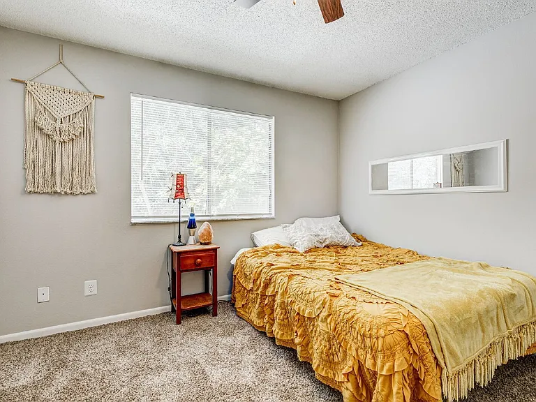 2393 Continental Ave #B13 — Photo 9