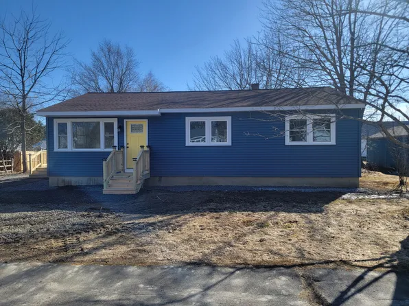 14 Mayflower Road, Augusta, ME 04330