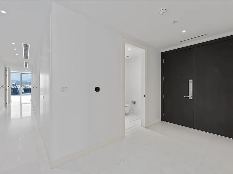 300 Biscayne Boulevard Way #4404 — Photo 22