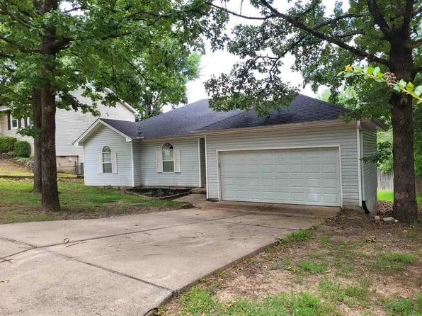 5609 Kari Hill Pl, N Little Rock, AR 72118