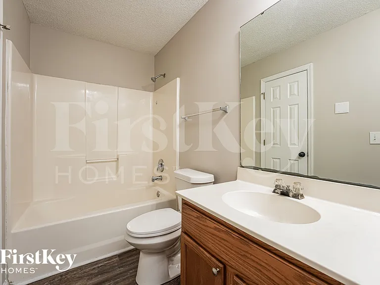 7983 Long Shadow Ln — Photo 16